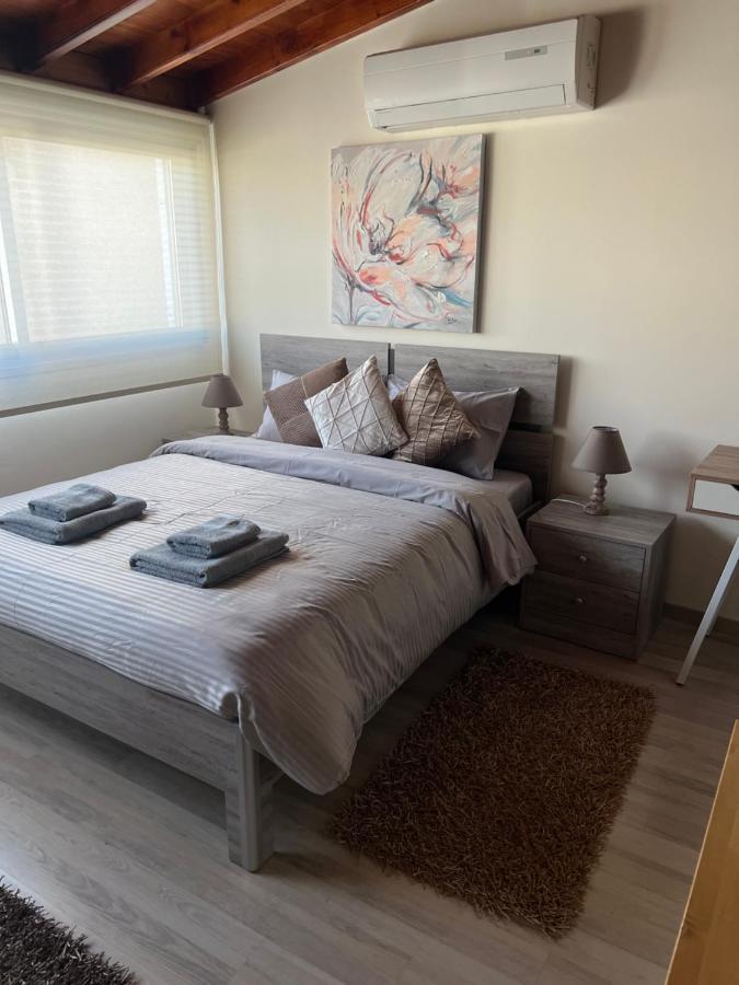 Ellados 20 Apartment Limassol Bagian luar foto