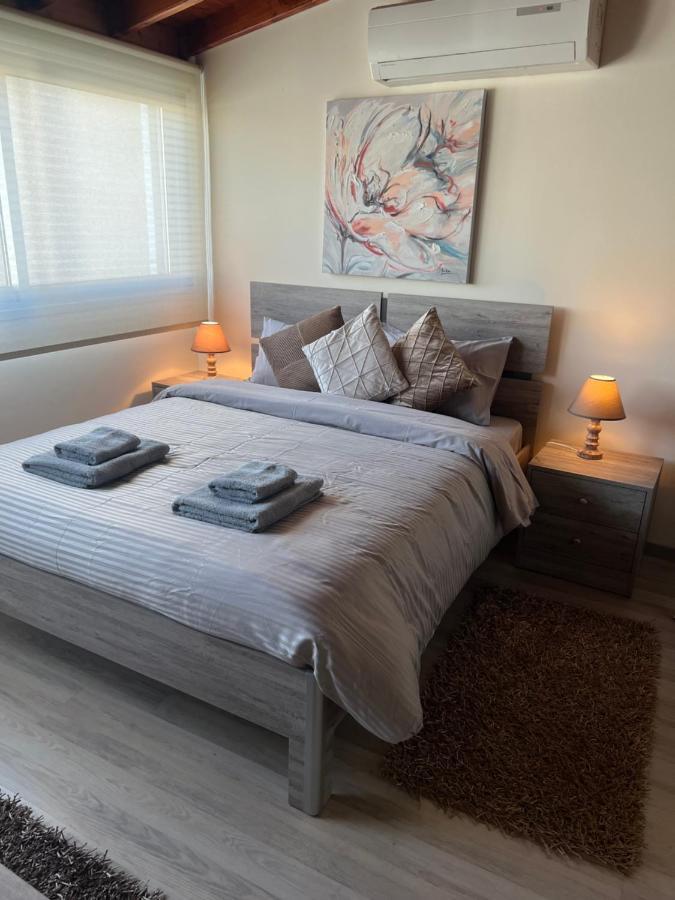 Ellados 20 Apartment Limassol Bagian luar foto