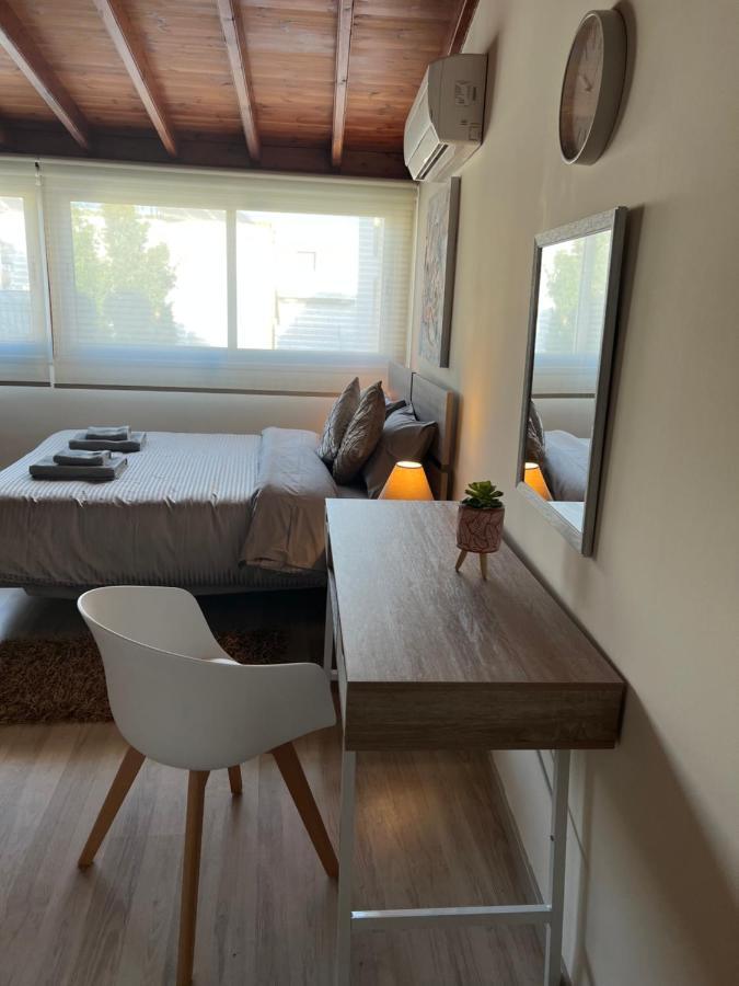 Ellados 20 Apartment Limassol Bagian luar foto